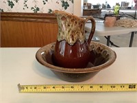 Brown drip glaze pitcher and bowl