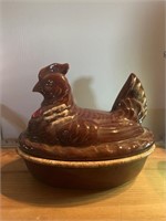 Vintage  large (11”) Hull pottery chicken/hen on