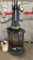 Air operated hydraulic press, brand unknown,