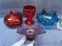 4 nice vintage viking glass pieces (red-blue-ppl)