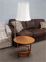 TABLE W/LAMP