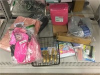 NIB household and travel accessories