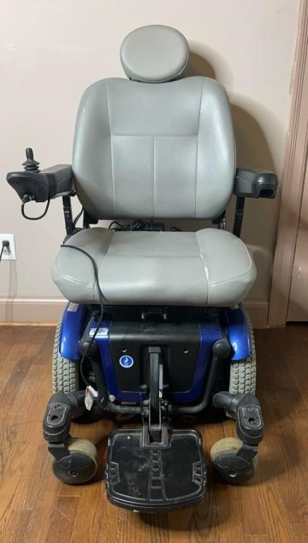 Quantum 600 Electric Wheelchair Untested