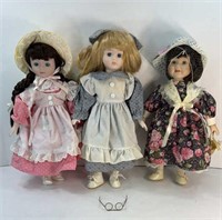 (3) COLLECTOR DOLLS