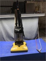 Eureka upright vacuum owner says works...23b