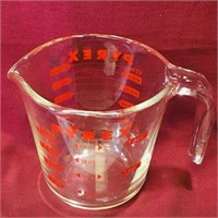 Pyrex Glass 1/2 Litre Measuring Cup