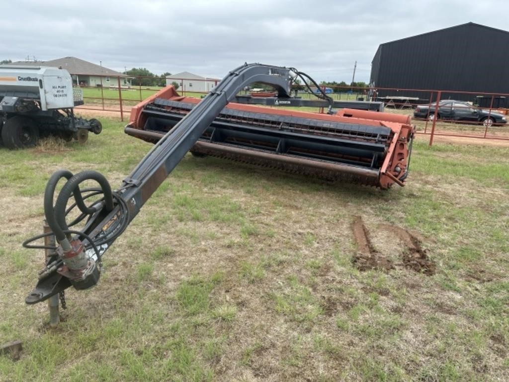 Hesston T160 hydro swing