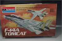 F-14A TOMCAT MONOGRAM 1/48 SCALE PLANE