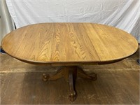 Antique Tiger Oak Pedestal Dining Table