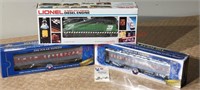 3 Lionel Trains - Polar Express Diner Passanger Ca