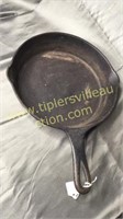 10in cast iron skillet