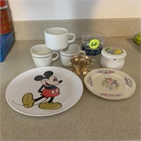 ASSORTED PLATES AND CUPS