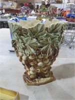 MCCOY GRAPE CLUSTER VASE