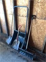 Shovels and snow scoop