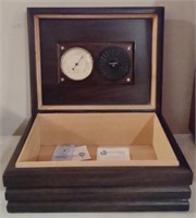 Wood Cigar Humidifier Box, 11" x 9" x 4"