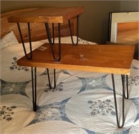 Small step back end table with hairpin legs