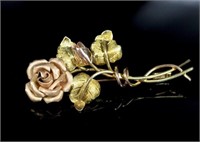 Two colour 14ct gold rose brooch