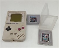 (JK) Gameboy With Two Games Battle Bull , NFL 3.5