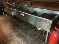 3 bay bar sink with ice bin, mixer gun compressor