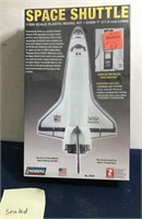 Sealed Space Shuttle Model by Lindberg
