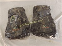 2 NEW MOSSY OAK ARCHER'S PACKS