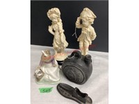 Shoe Stay & Collectable Figurines