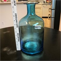 Large blue glass jug/jar/vase