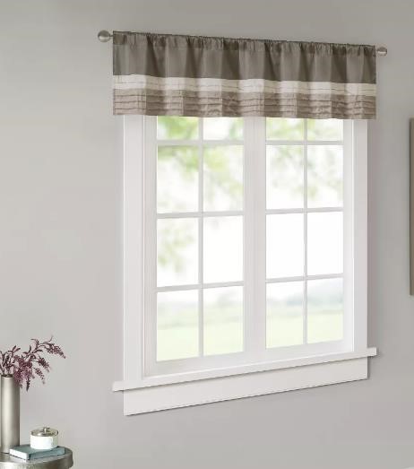 18"x50" Salem Polyoni Pintuck Window Valance