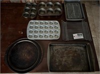 SHEET PANS, CAKE PANS, MUFFIN TINS & MISC. RACKS