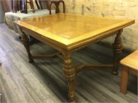 Solid oak dining room table - very heavy and needs