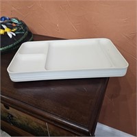 Vintage Tupperware TV Tray Serving Plates