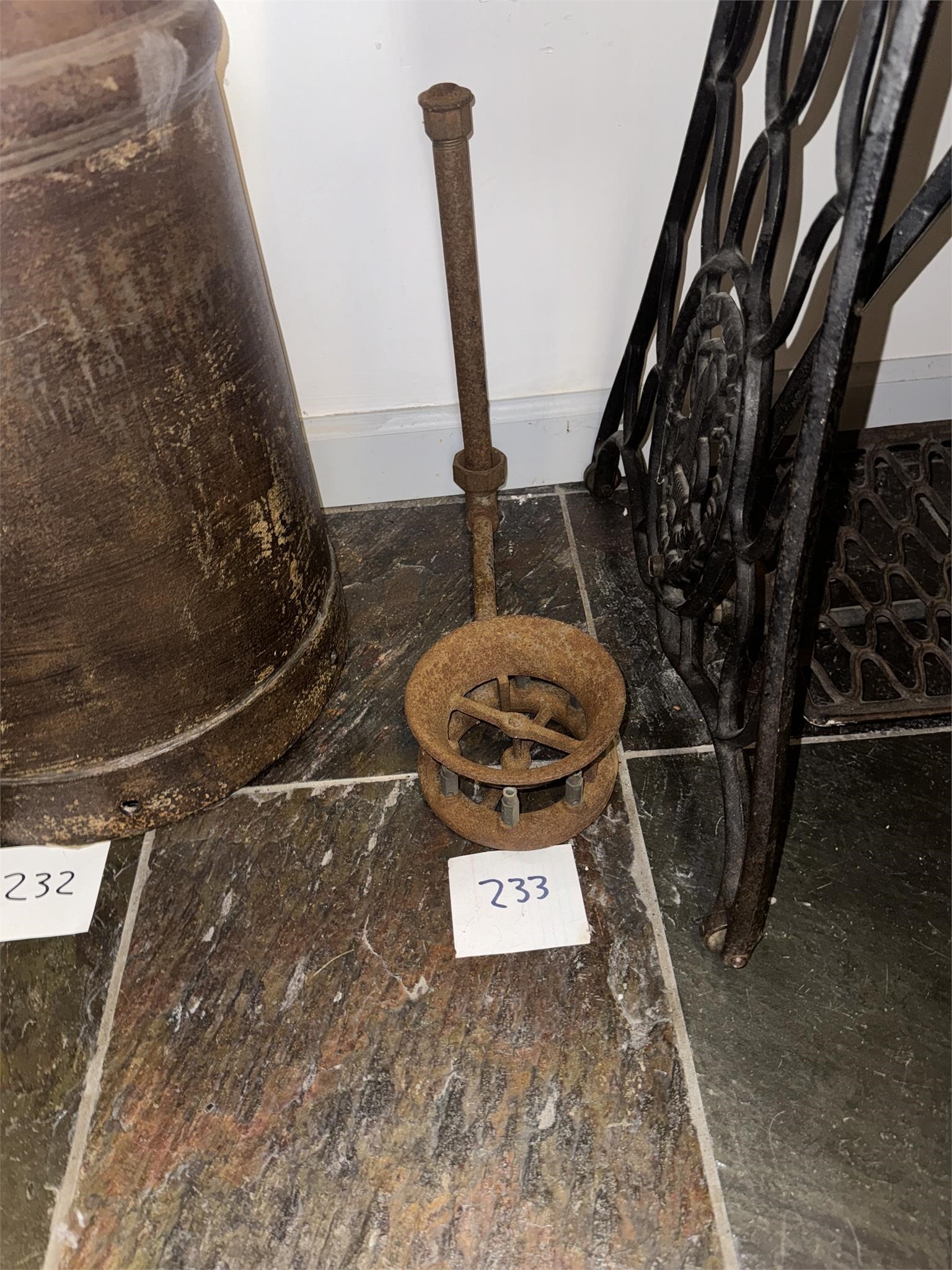 Antique Cast Iron Gas Light