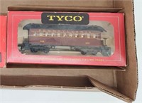 Tyco PRR HO Scale Old Time Passenger Car