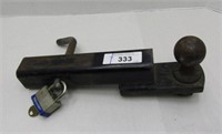 Truck Hitch With Lock