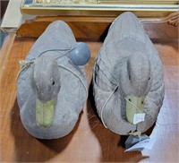 2 VTG. DUCK DECOYS