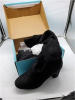 Vepose size 9 Black knee boots