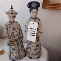 PAIR OF ORIENTAL FIGURINES