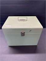 Metal box w handle no key 13"x10"x10"