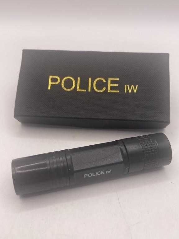 1Watt Police Flashlight in Box
