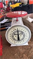 VINTAGE WAY-RITE HOUSEHOLD SCALE