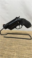 TAURUS "THE JUDGE" 45 LC/410 GA. PISTOL