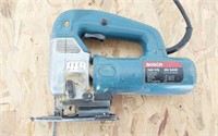 BOSCH 1581 VS JIG SAW- AND NEW BLADES IN BOTTLE