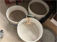 3 Buckets Salt & Gravel