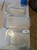 (3) Pyrex Glass Dishes