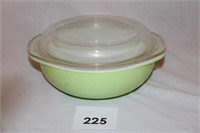 2 QT PYREX ROUND COVERED DISH