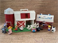 Fisher Price Barn + Lunchbox + Pieces
