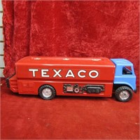 Texaco tanker truck pressed steel. Plastic front