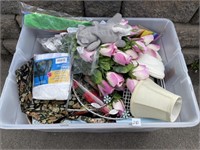 TUB WITH CONTENTS FLOWER DISPLAY - CRAFT LOT