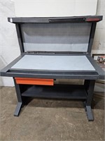 Craftsman Plastic Work Bench