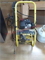 KARCHER 2500 PSI Pressure Washer